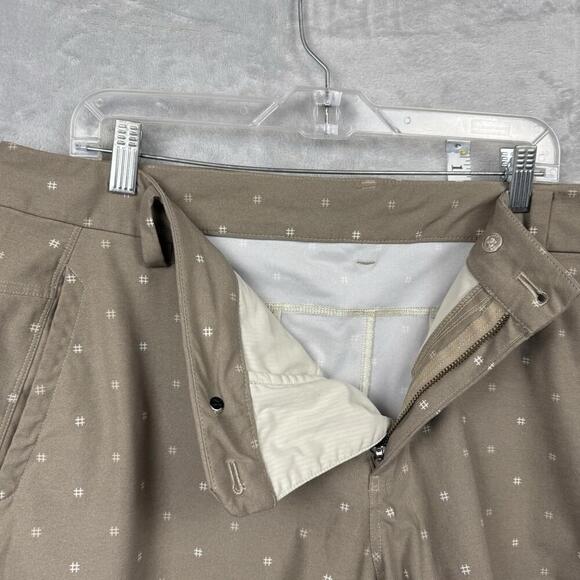 Lululemon Commission Shorts 9” Tan Geo Dot Pattern ABC Men Size 40 Golf Stretch - Picture 6 of 11